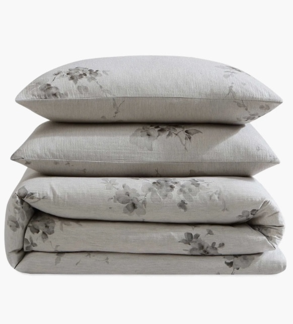 Floral motif Comforter & Shams Set